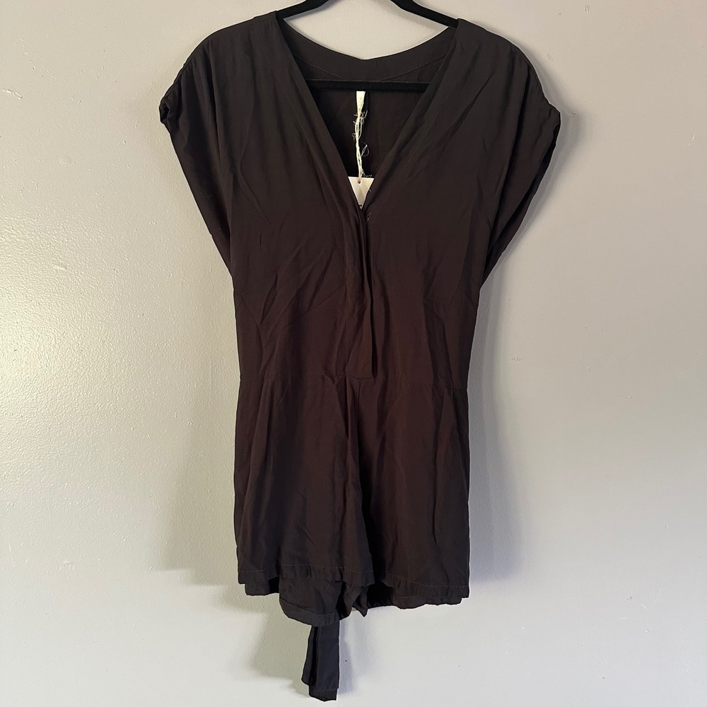 Malai V-Neck Button Front‎ Romper with Tie | Black